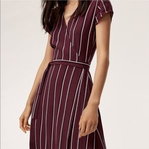 Aritzia Wilfred free Jessa wrap dress